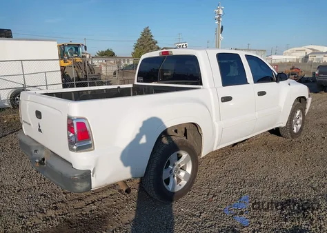 2007 Mitsubishi Raider Ls z USA, uszkodzony, nr VIN 1Z7HC28K97S174289